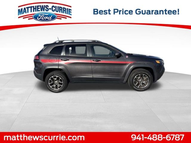 Used 2020 Jeep Cherokee Trailhawk w/ Comfort/Convenience Group AWD/4WD image 3