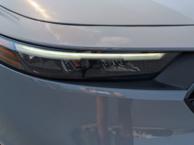 Used 2025 Honda Accord SE image 3