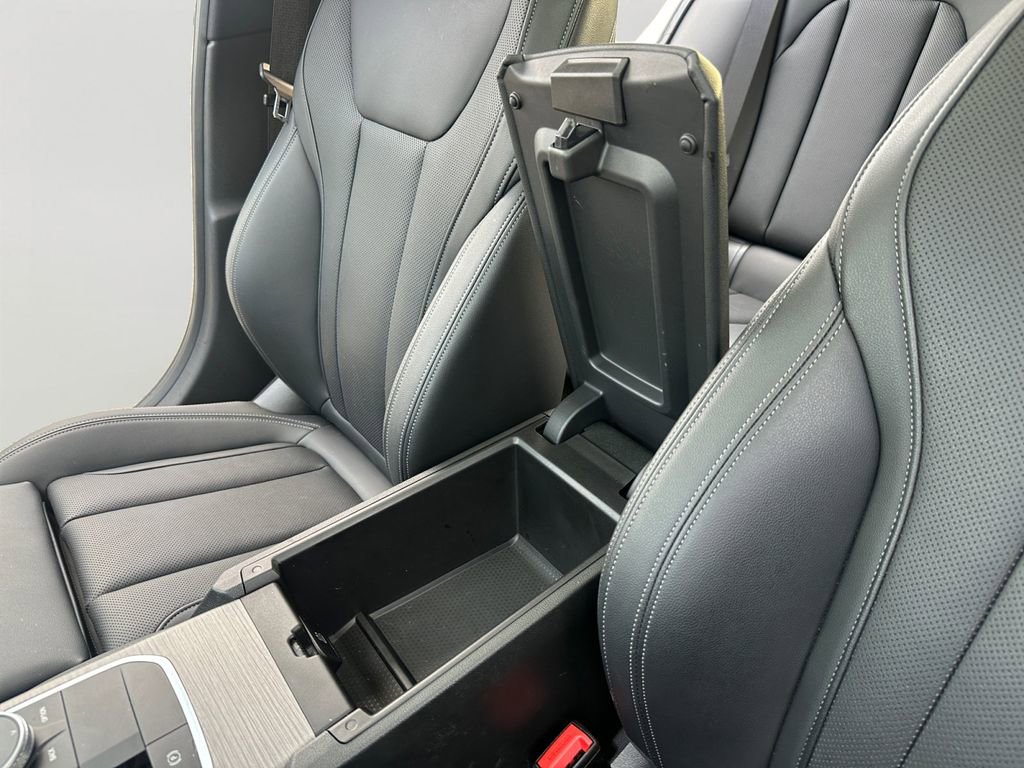 Used 2025 BMW 330i xDrive Sedan image 20