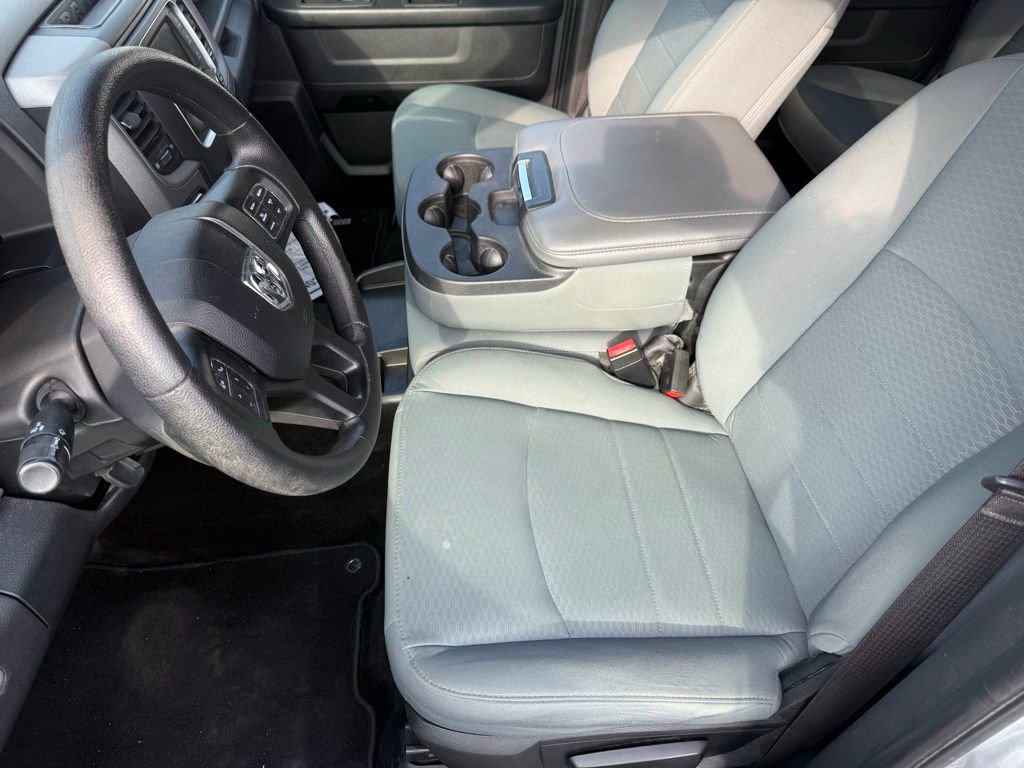 Used 2017 RAM 1500 Express image 31