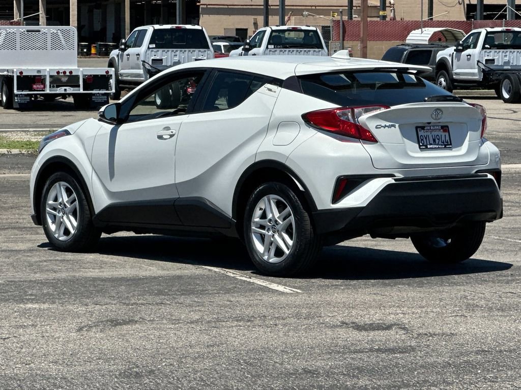Used 2021 Toyota C-HR LE FWD image 5