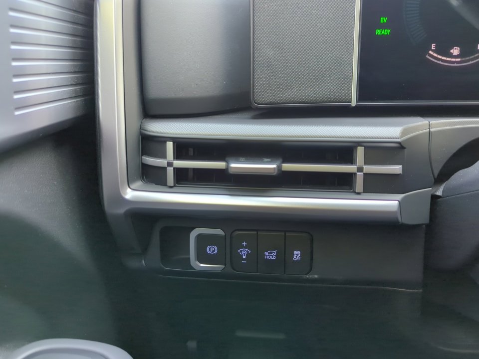 Used 2026 Hyundai Santa Fe SEL AWD/4WD image 22