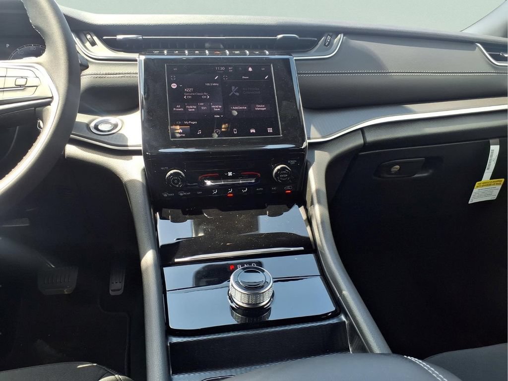 New 2026 Jeep Grand Cherokee L Laredo AWD/4WD image 24