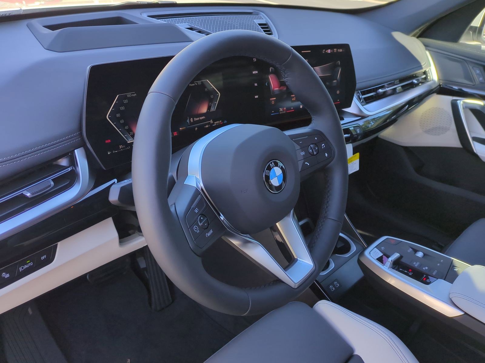 New 2026 BMW X1 xDrive28i w/ Technology Package image 18