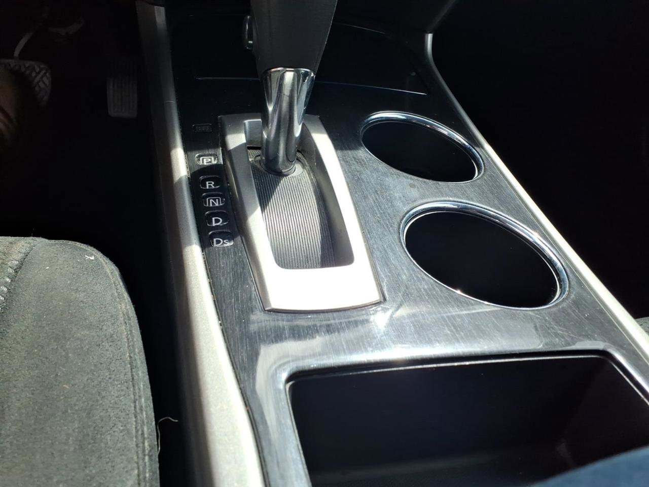 Used 2014 Nissan Altima 2.5 SV FWD image 15