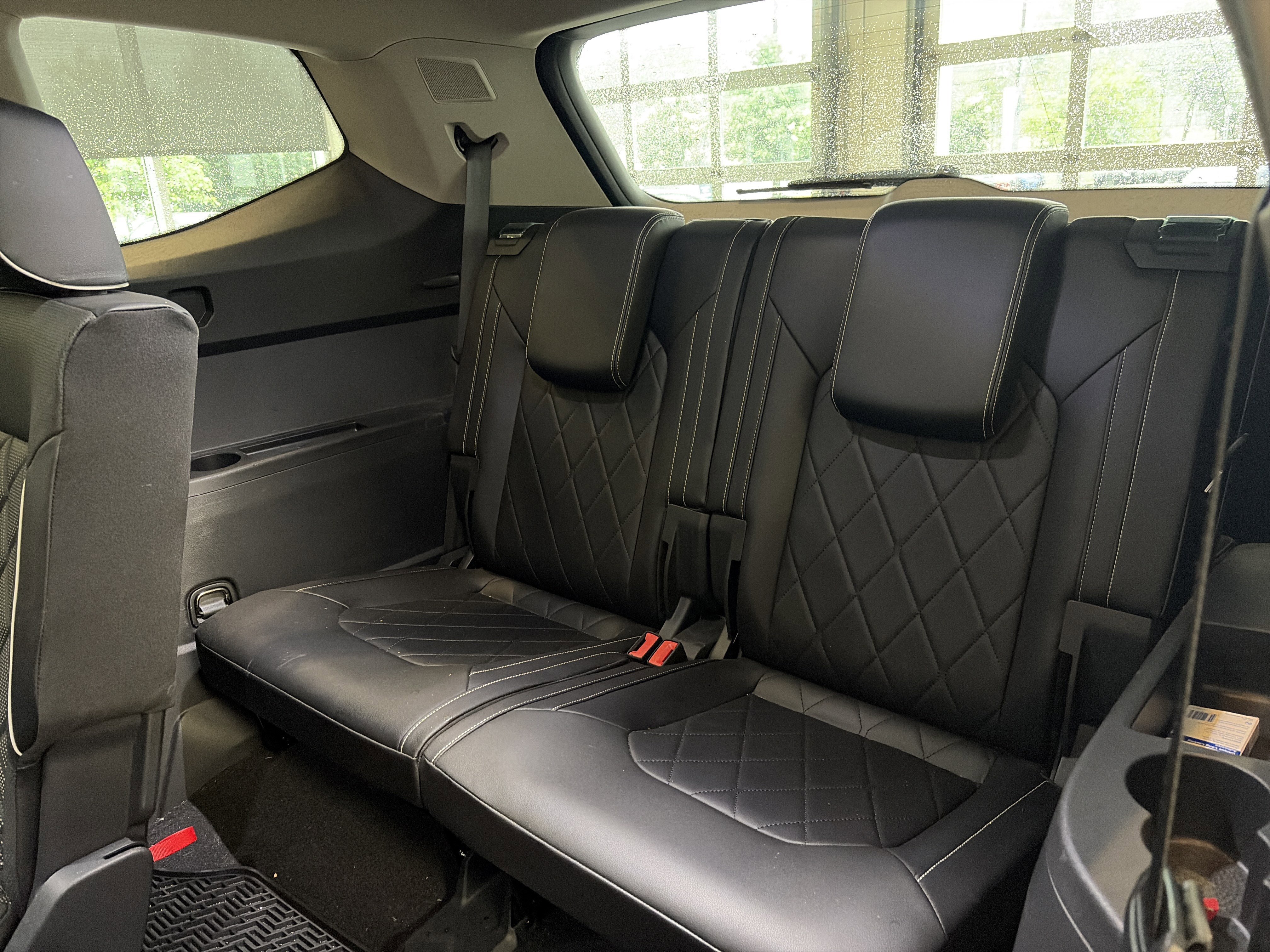Used 2024 Volkswagen Atlas SEL Premium R-Line AWD/4WD image 25