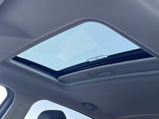 Used 2021 Ford EcoSport SES w/ Interior Protection Package image 28
