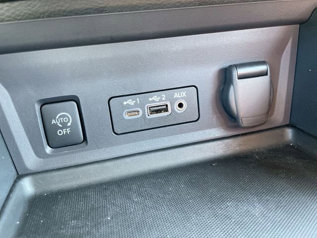 Used 2024 Nissan Sentra SR FWD image 26