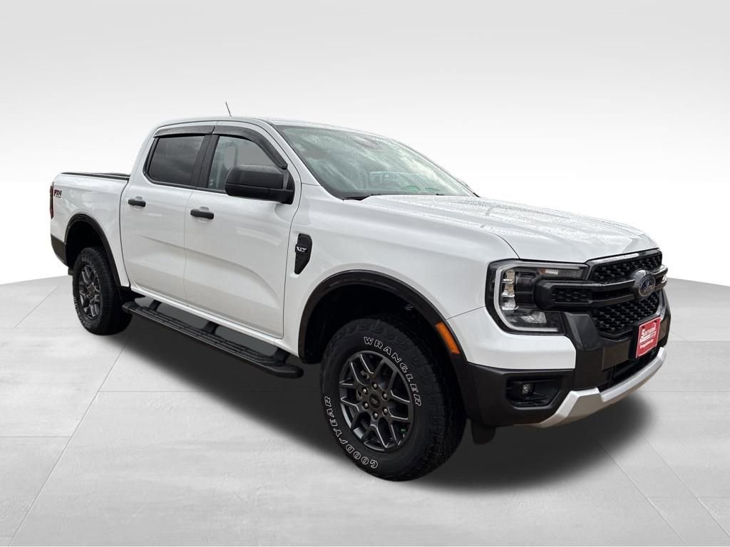 Used 2024 Ford Ranger XLT w/ FX4 Off-Road Package image 8