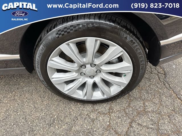 Used 2016 Land Rover Range Rover Supercharged image 13