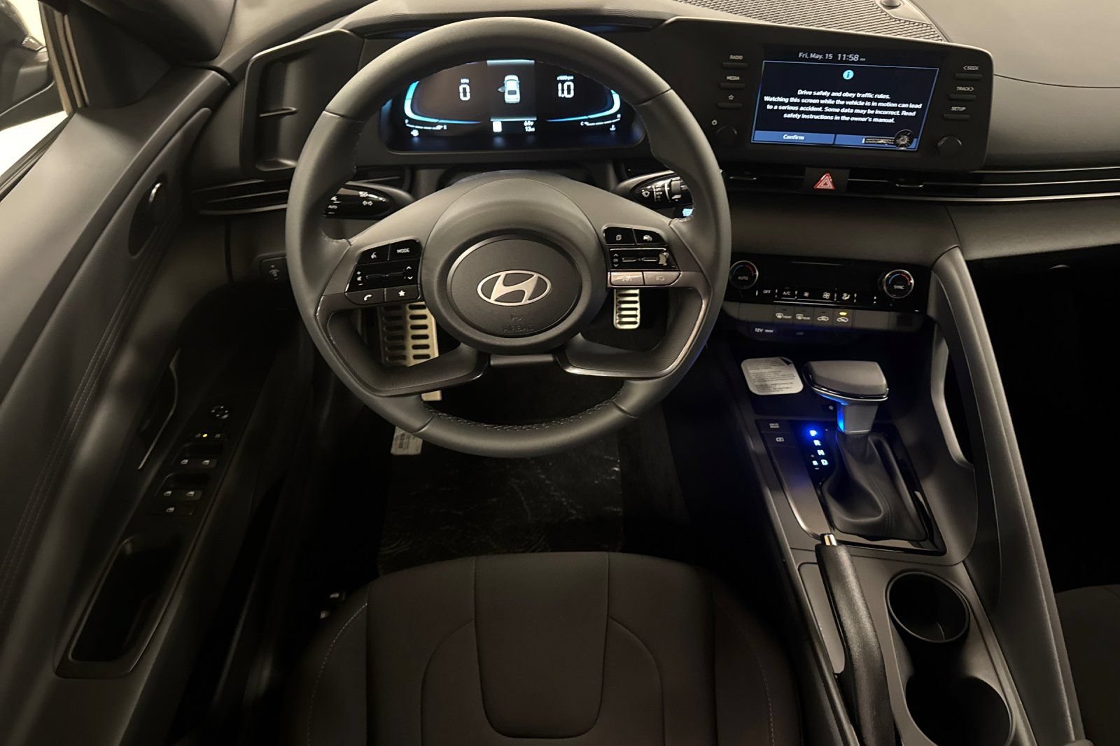 New 2026 Hyundai Elantra Sport FWD image 14