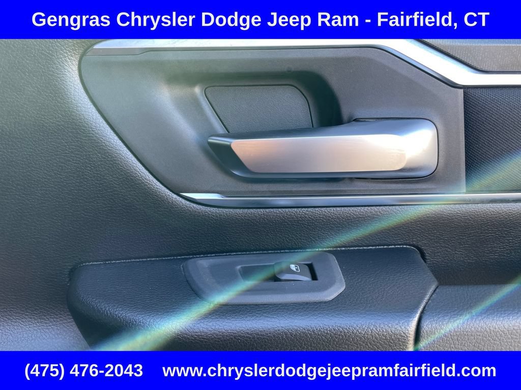 Certified 2025 RAM 1500 Big Horn AWD/4WD image 18