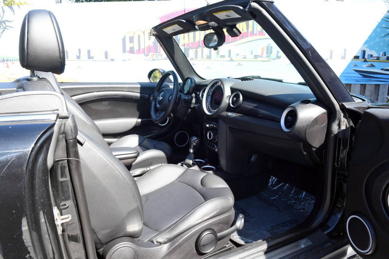 Used 2015 MINI Cooper S FWD image 37