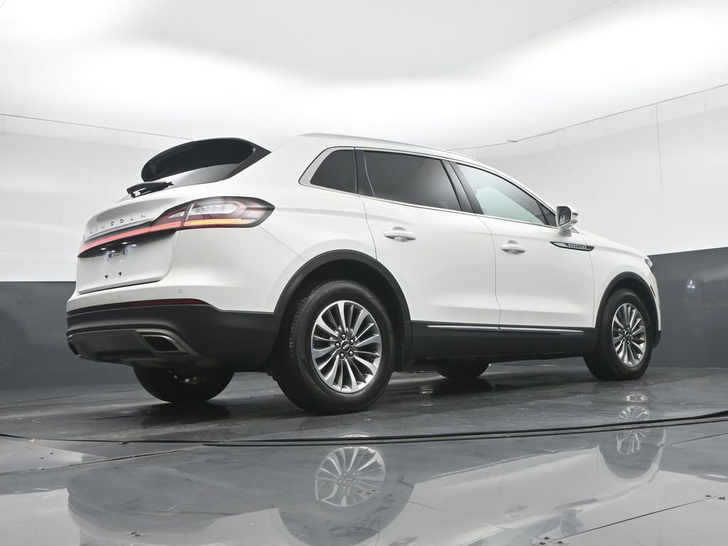 Used 2022 Lincoln Nautilus AWD w/ Premium Package image 59