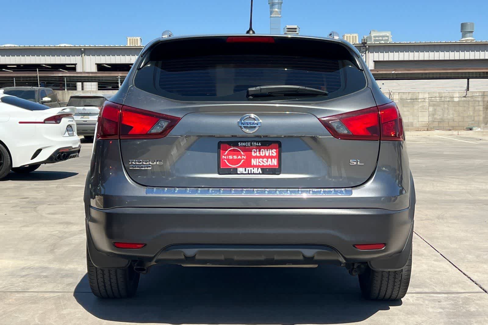 Used 2017 Nissan Rogue Sport SL FWD image 8