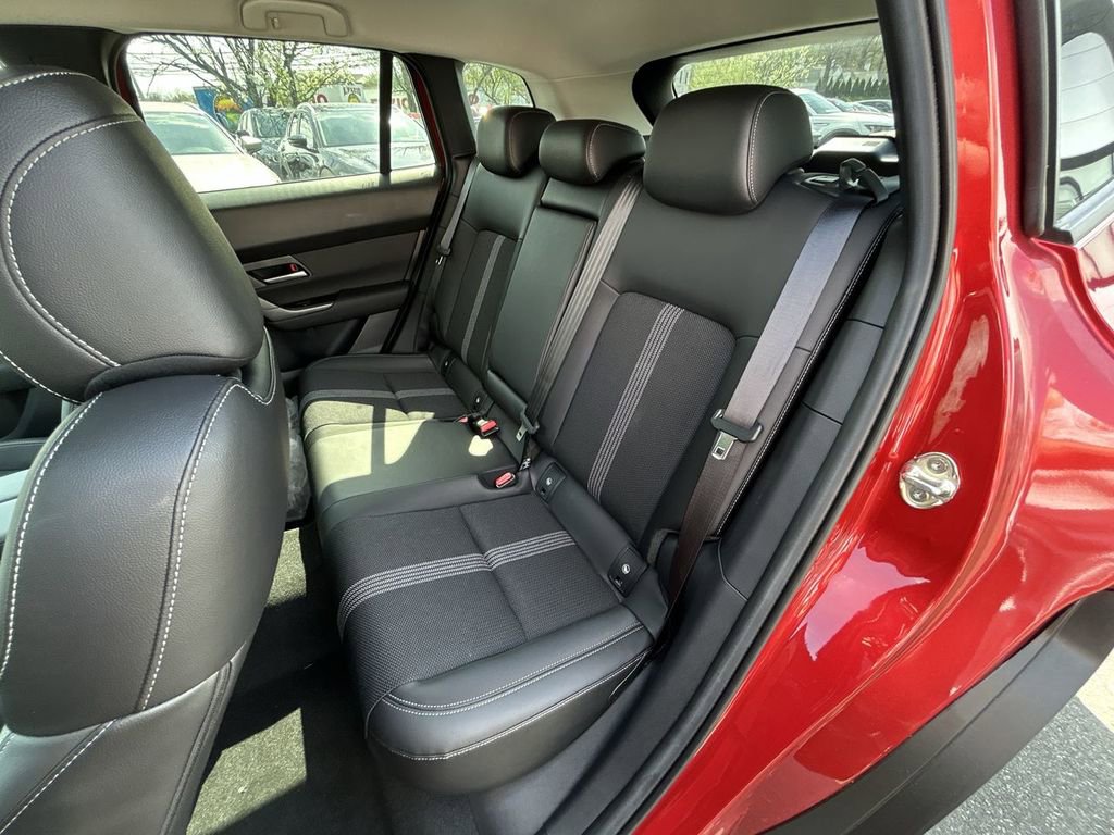 Used 2025 MAZDA CX-50 AWD 2.5 S w/ Preferred Package image 13