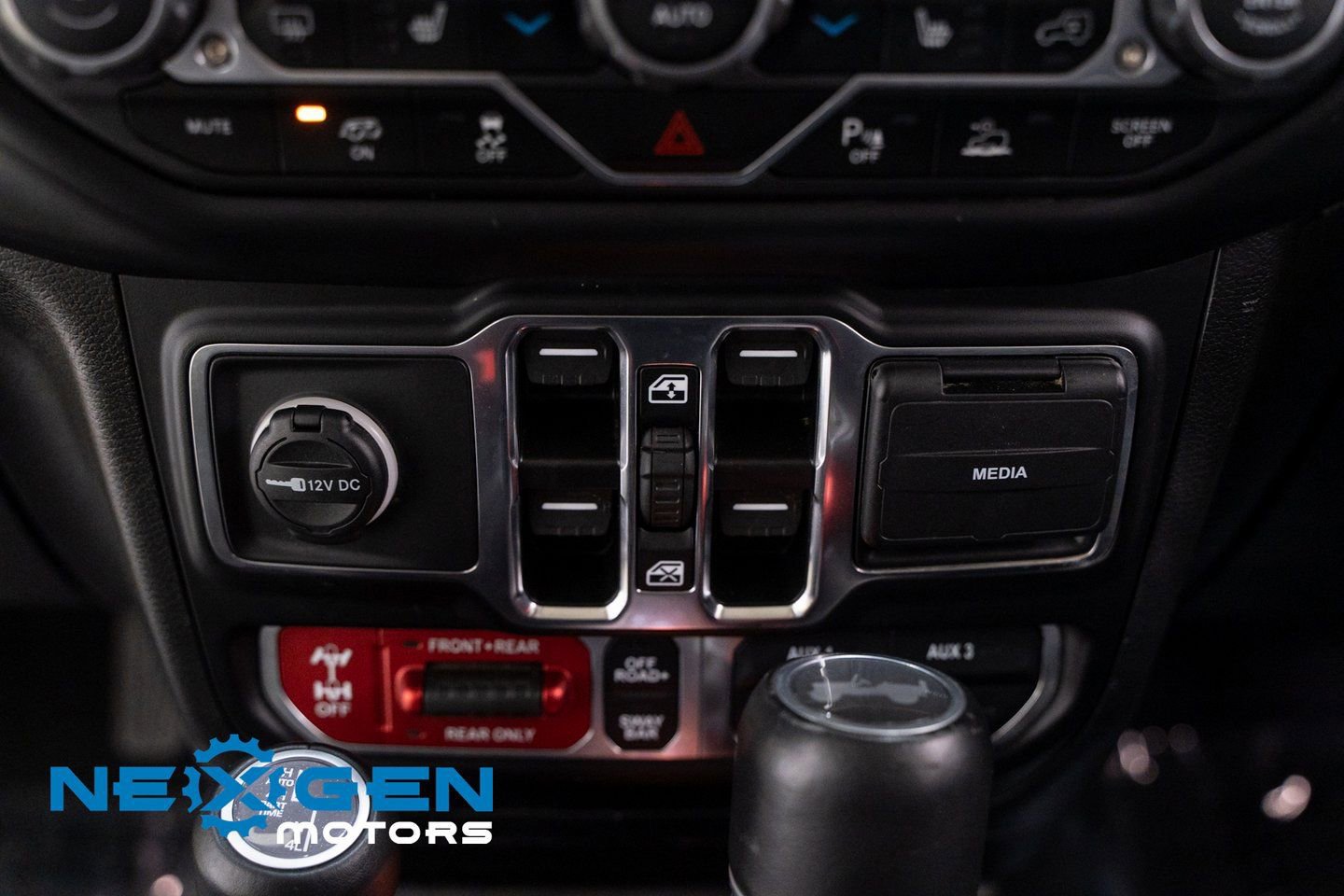 Used 2023 Jeep Wrangler Unlimited Rubicon 392 w/ Xtreme Recon 35" Tire Package image 14