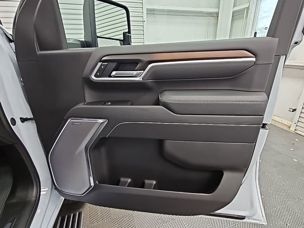 New 2026 GMC Sierra 2500 Denali w/ Denali Reserve Package image 41