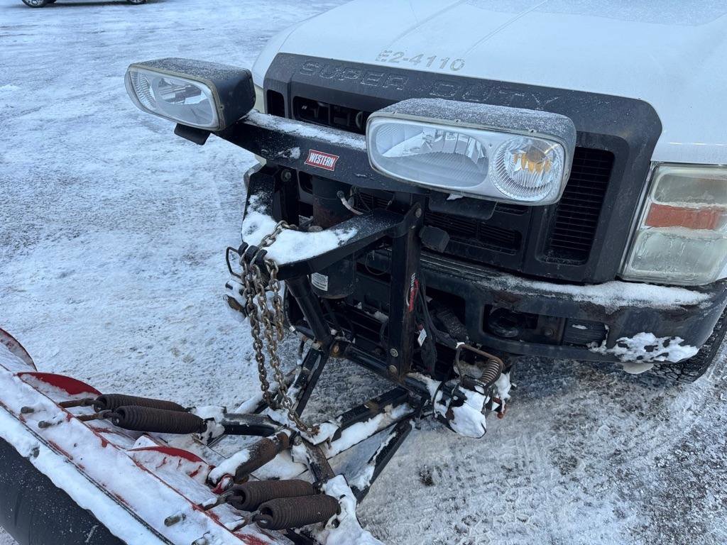 Used 2008 Ford F350 XLT AWD/4WD image 13