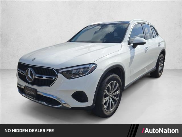 Used 2023 Mercedes-Benz GLC 300 4MATIC image 1