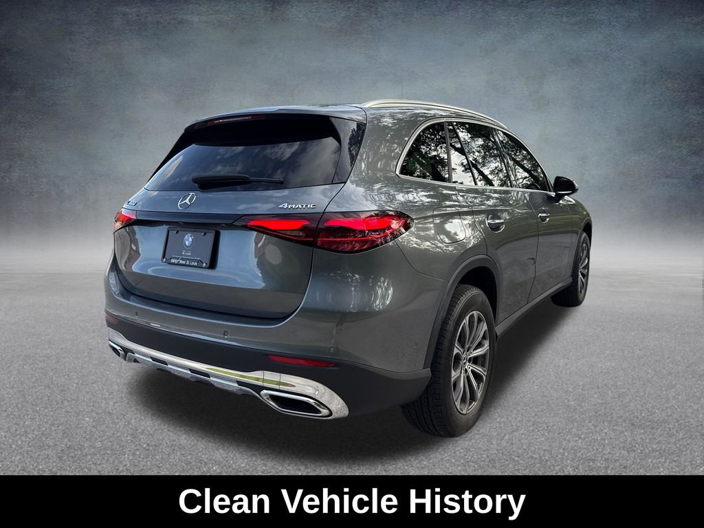 Used 2023 Mercedes-Benz GLC 300 4MATIC image 5