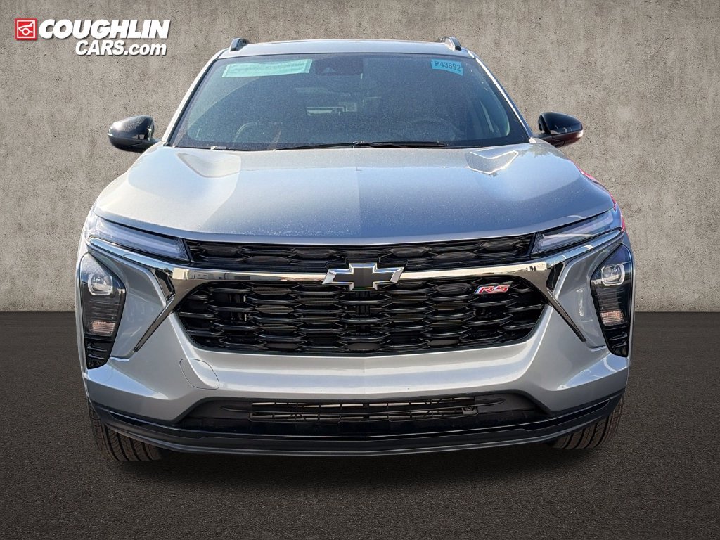 New 2026 Chevrolet Trax RS w/ Sunroof Package FWD image 2