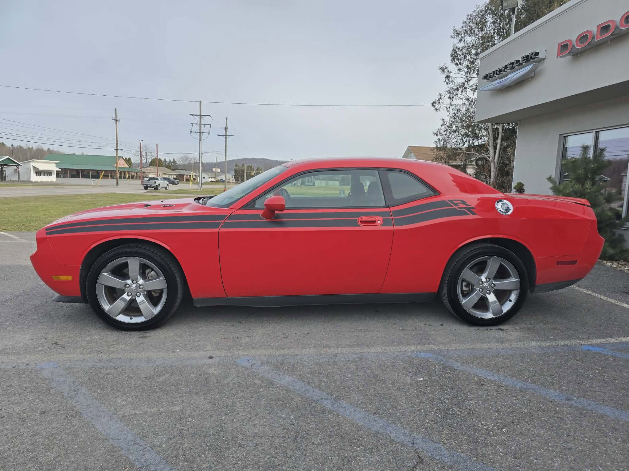 Used 2009 Dodge Challenger R/T w/ Sound Group image 7