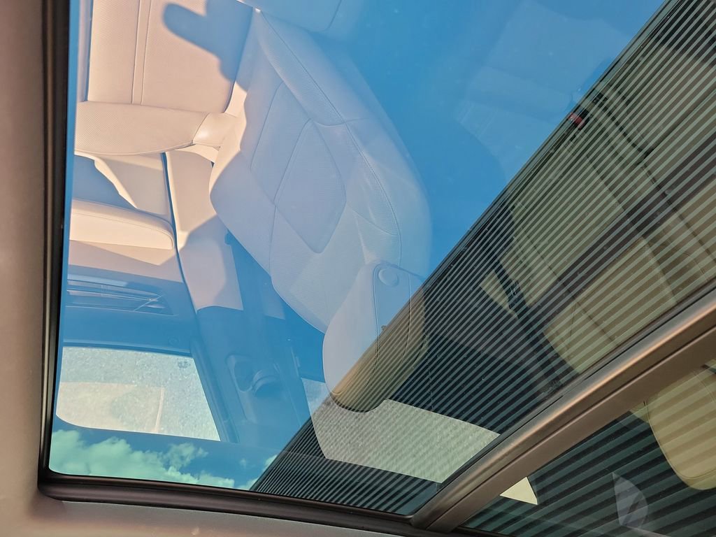 Certified 2020 Porsche Cayenne AWD/4WD image 40