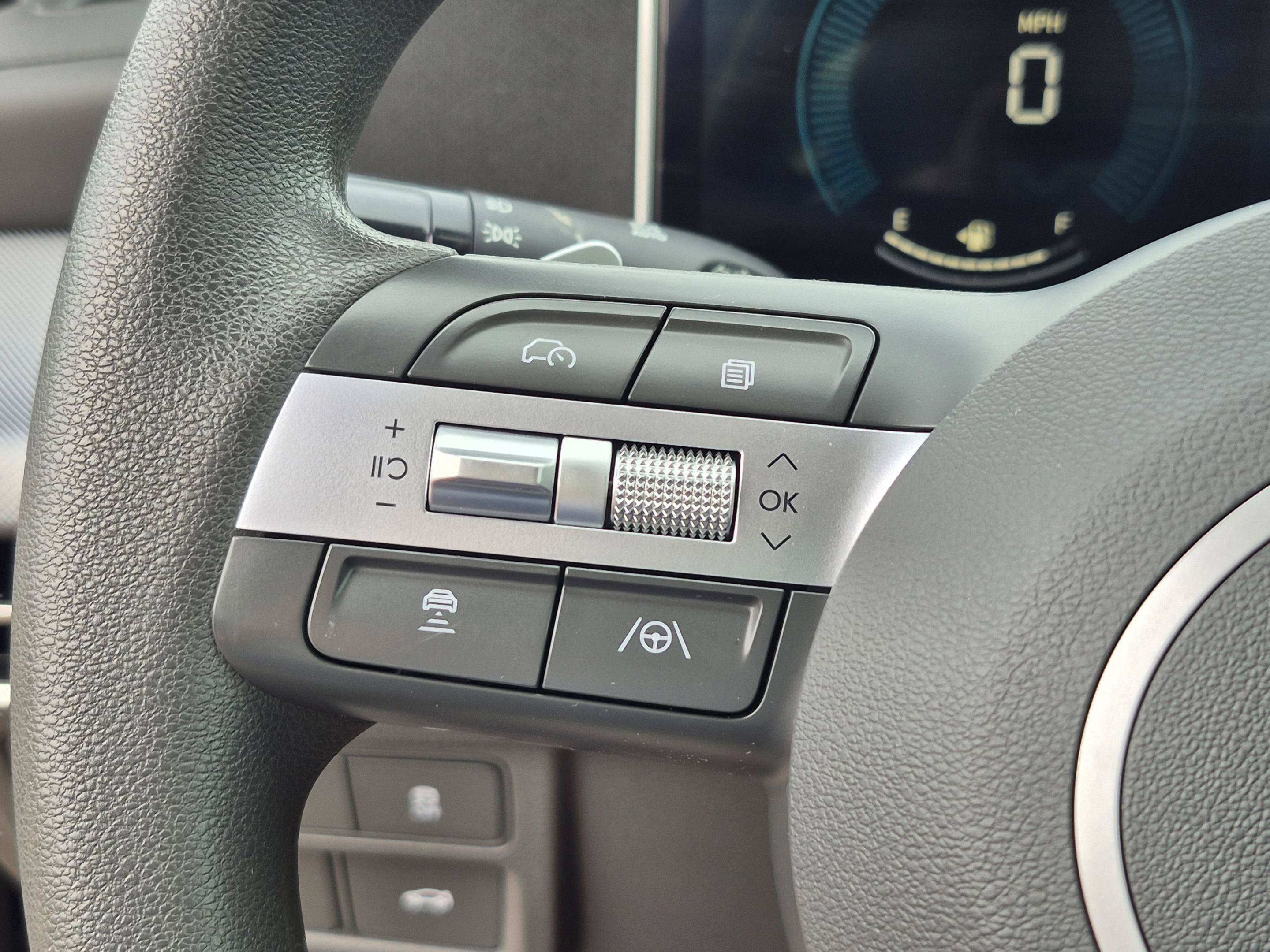 Certified 2025 Hyundai Sonata SEL FWD image 28