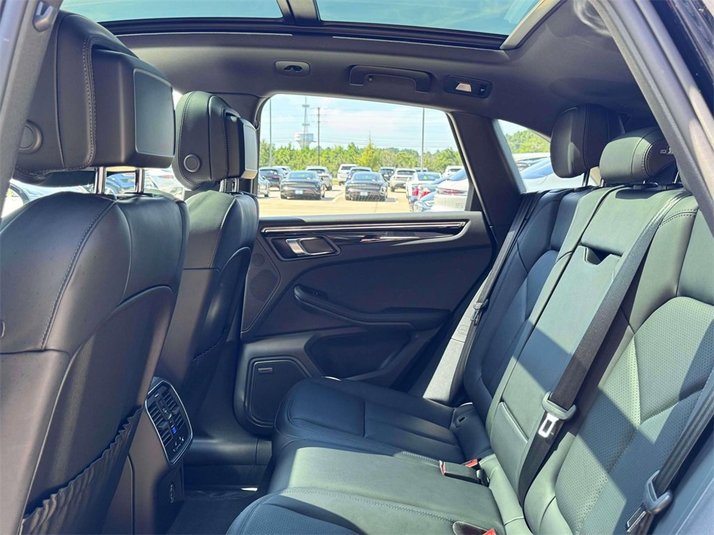 New 2025 Porsche Macan image 25