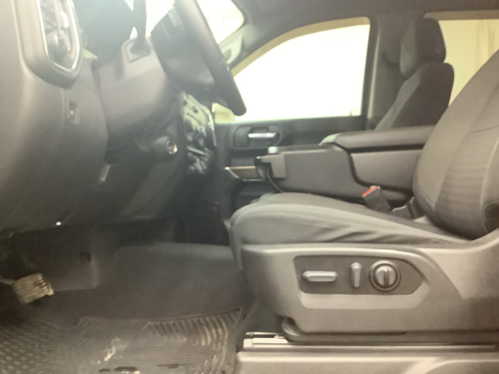 Used 2022 Chevrolet Silverado 1500 LT image 14
