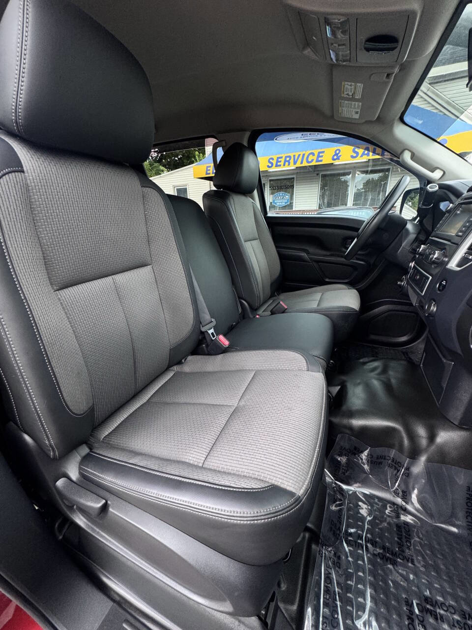 Used 2019 Nissan Titan S w/ S Utility Package image 20