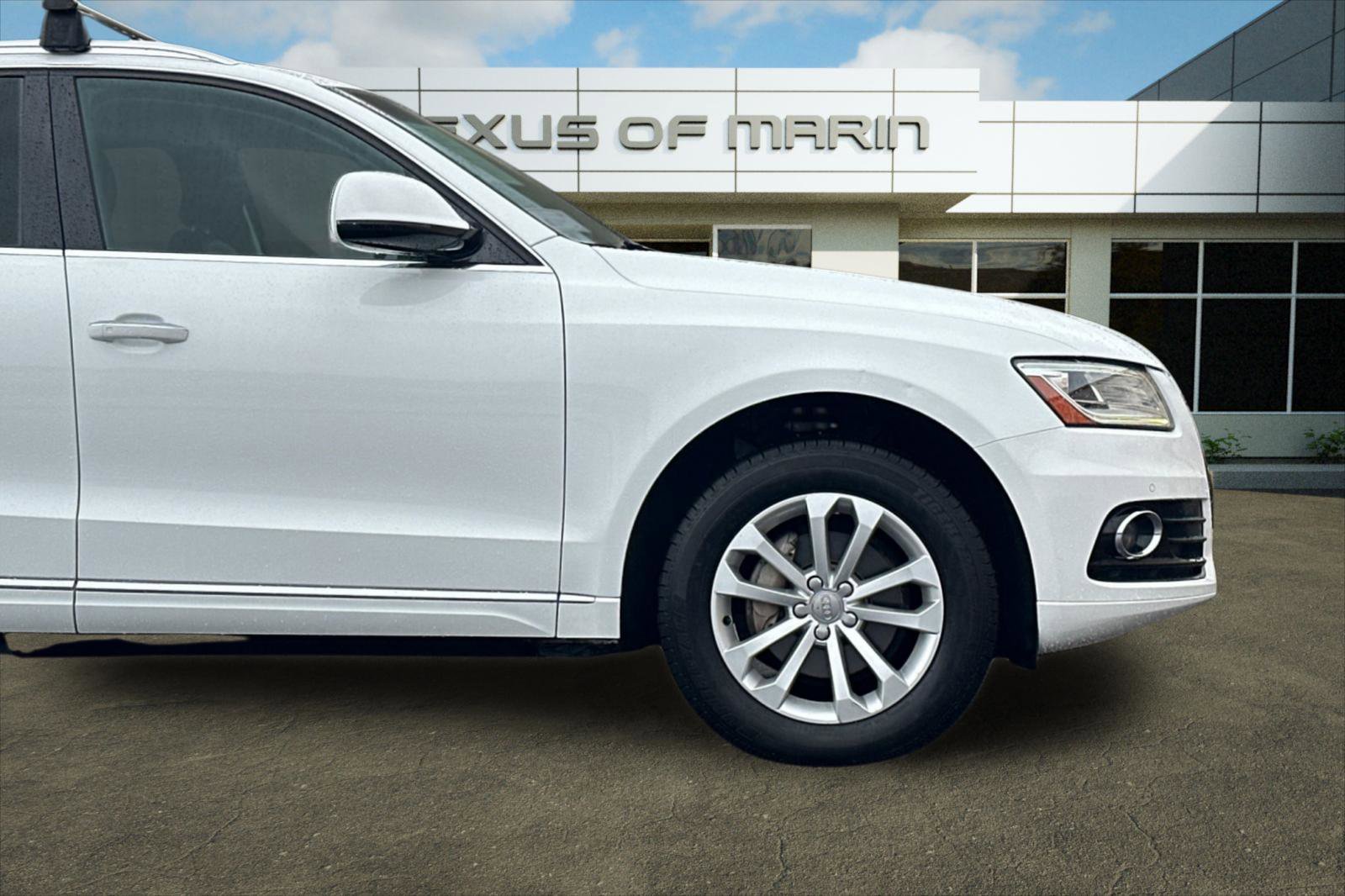 Used 2015 Audi Q5 2.0T Premium Plus w/ Technology Package AWD/4WD image 35