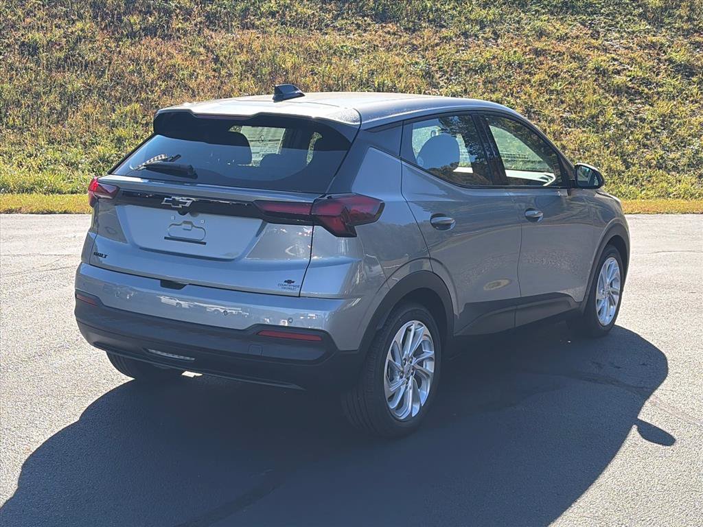 New 2027 Chevrolet Bolt LT FWD image 4