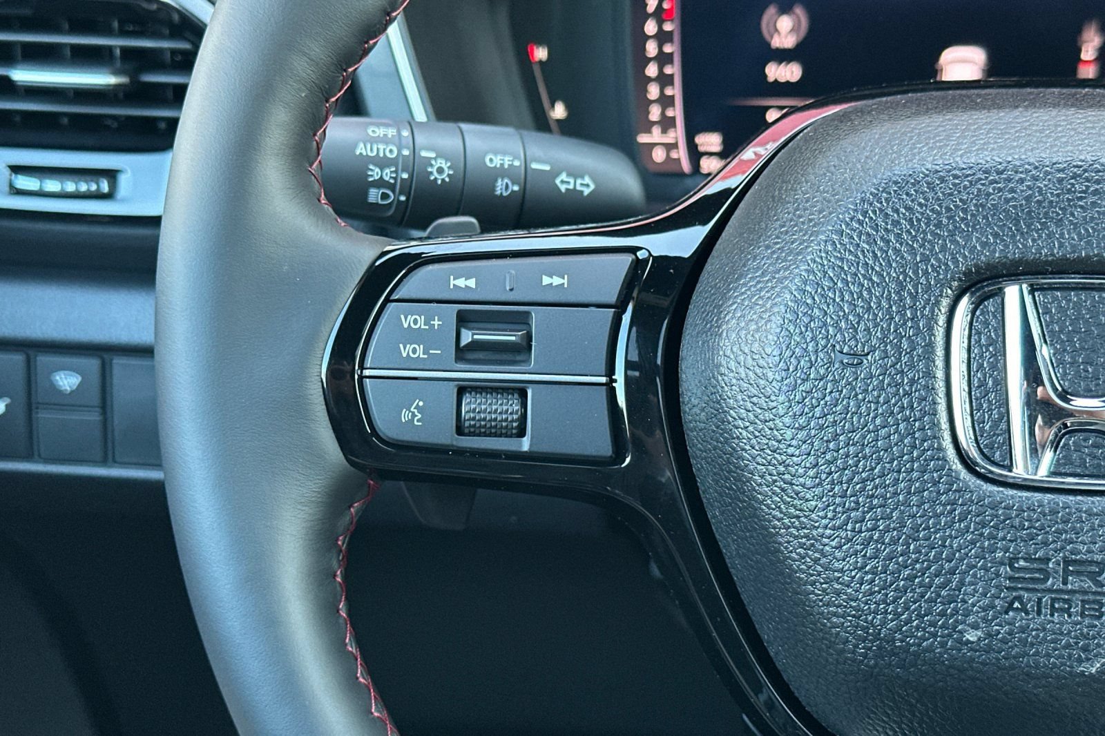 New 2026 Honda Pilot Black Edition image 31