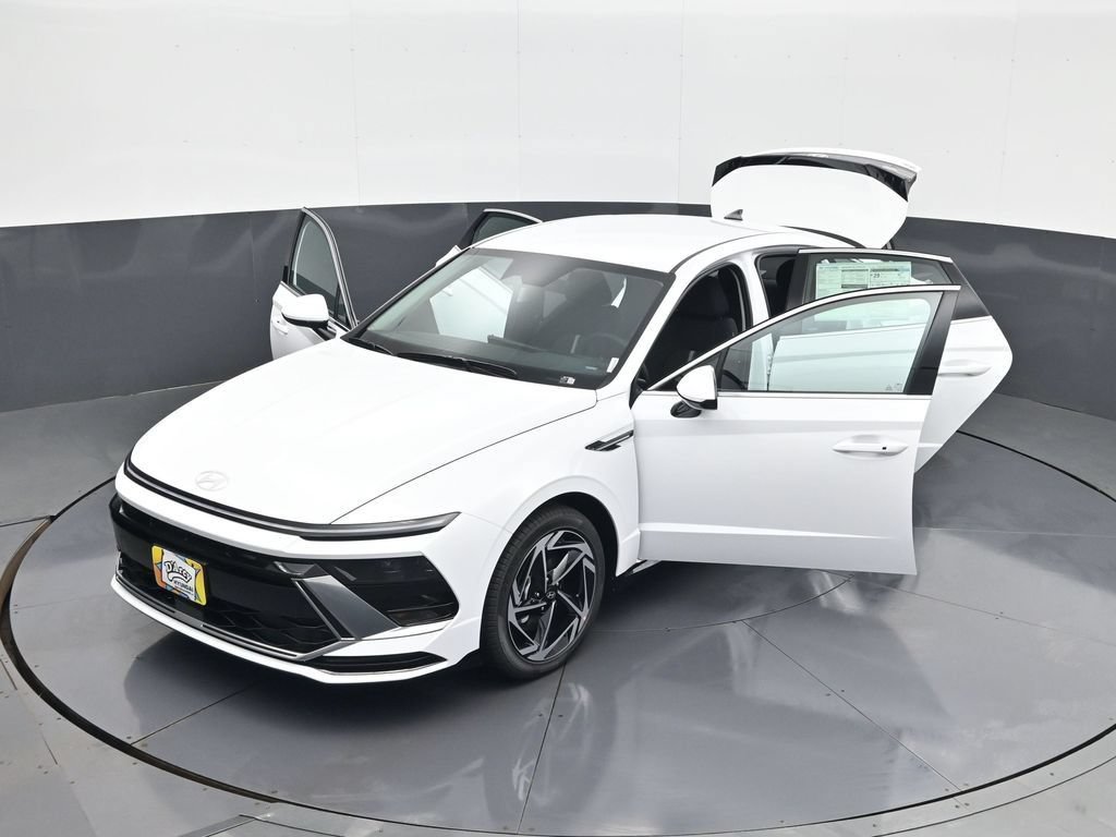 New 2026 Hyundai Sonata SEL FWD image 30