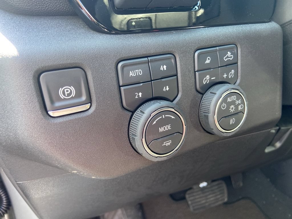 New 2025 Chevrolet Silverado 2500 High Country w/ Technology Package AWD/4WD image 15