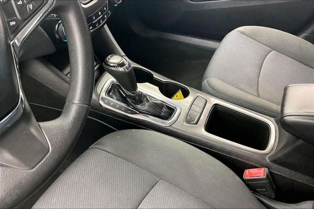 Used 2017 Chevrolet Cruze LT w/ Convenience Package FWD image 15