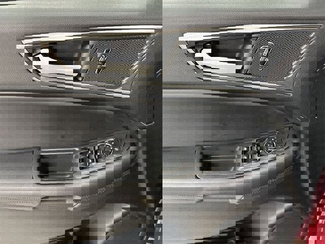 Certified 2024 Ford Edge SEL w/ Convenience Package image 5