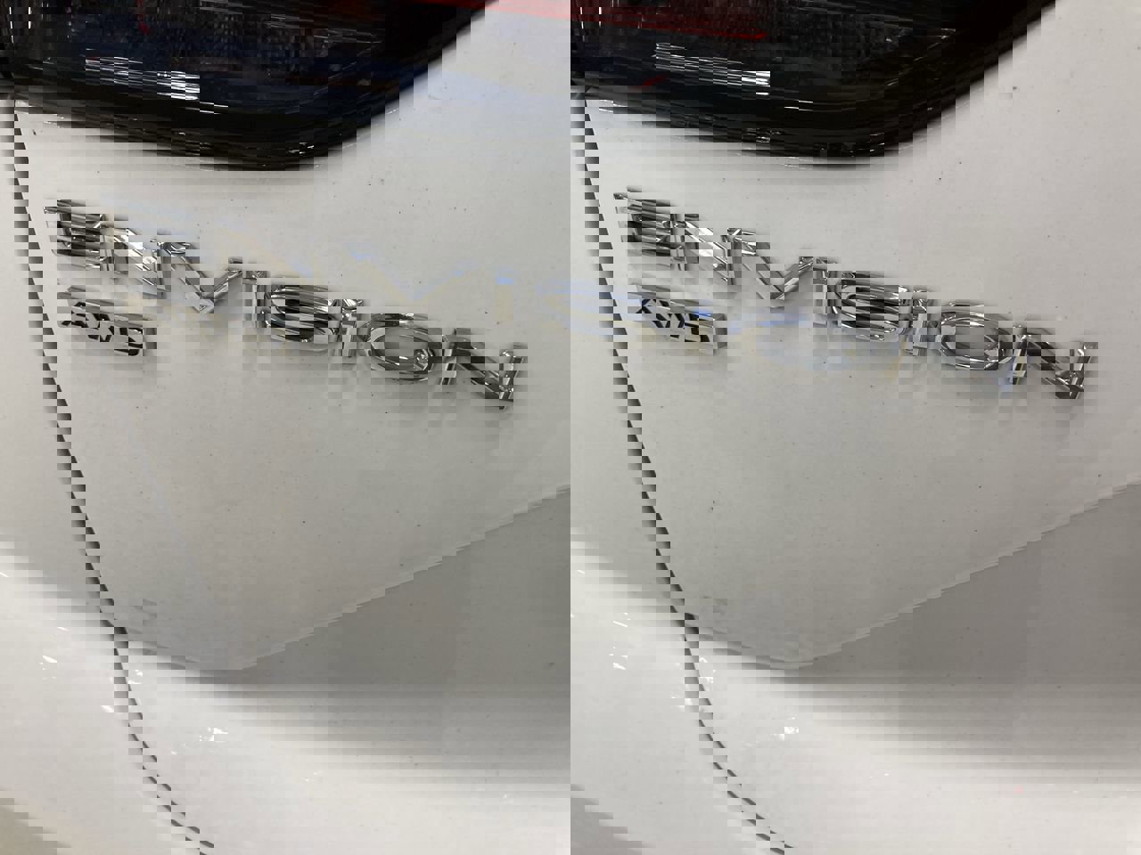 Used 2021 Buick Envision Essence w/ Technology Package I AWD/4WD image 10