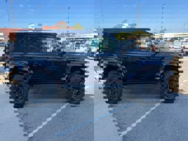 New 2025 Ford Bronco Raptor image 7