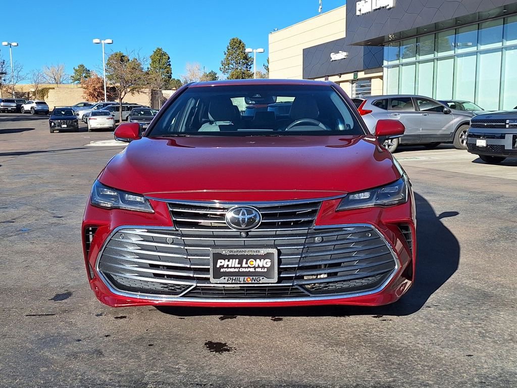 Used 2019 Toyota Avalon Limited image 8