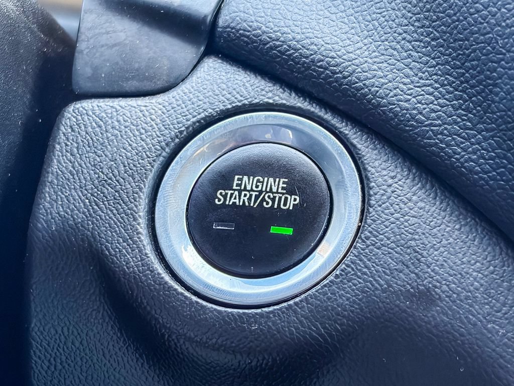 Used 2022 Chevrolet Equinox LT FWD image 25