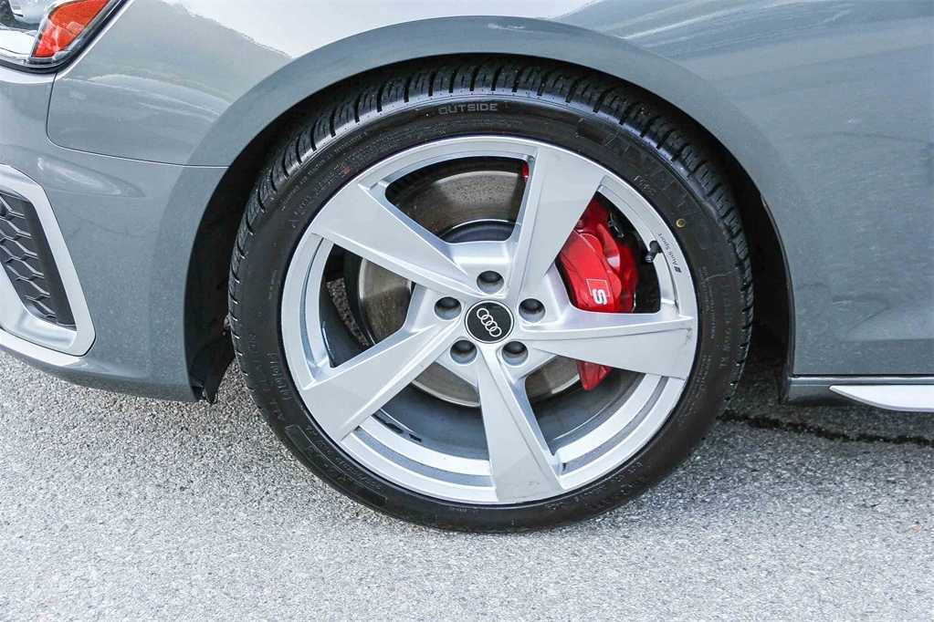 Used 2023 Audi S4 Premium Plus w/ Premium Plus Package image 9