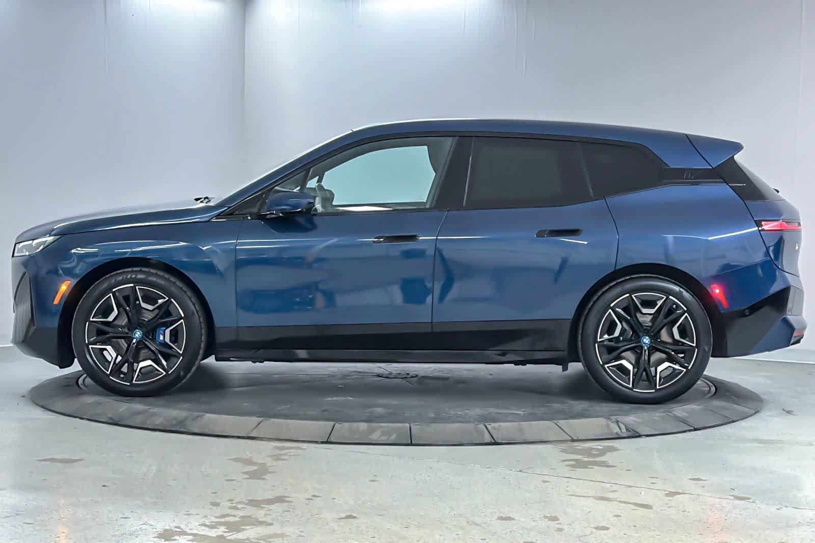Used 2024 BMW iX M60 AWD/4WD image 5