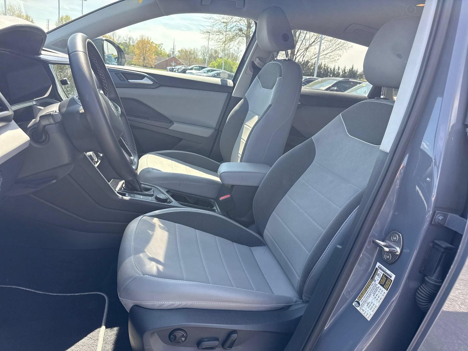Certified 2023 Volkswagen Taos SE AWD/4WD image 10