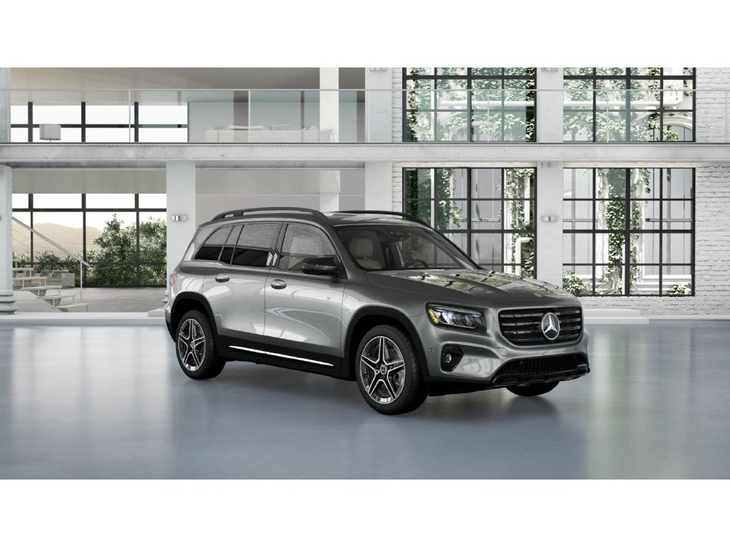 Used 2026 Mercedes-Benz GLB 250 4MATIC image 11