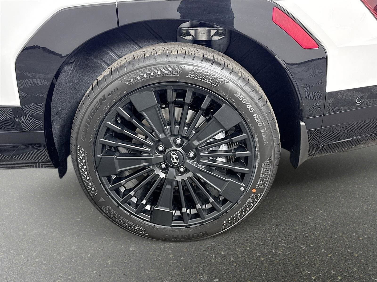 New 2026 Hyundai Santa Fe Calligraphy FWD image 33