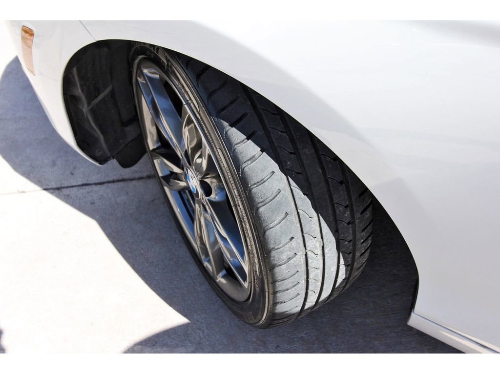 Used 2018 BMW 230i Coupe image 32