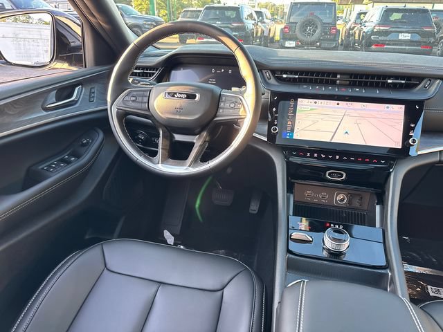 New 2027 Jeep Grand Cherokee Limited AWD/4WD image 11